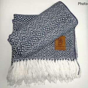 Peruvian Alpaca Throw Blanket